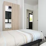 Feriehus Maison Moderne Pres Aiguillon - 2 Chambres, Terrasse, Jardin, Parking - Calme Et Confort - Fr-1-420-63