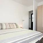 Feriehus Maison Moderne Pres Aiguillon - 2 Chambres, Terrasse, Jardin, Parking - Calme Et Confort - Fr-1-420-63 Arcachon