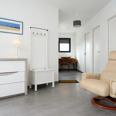 Semesterbostad Maison Moderne Pres Aiguillon - 2 Chambres, Terrasse, Jardin, Parking - Calme Et Confort - Fr-1-420-63 La Teste-de-Buch